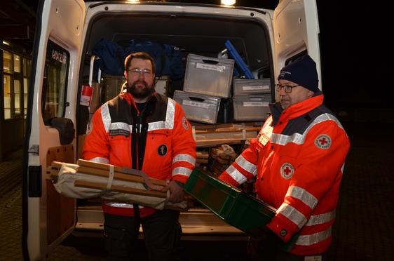 Das Deutsche Rote Kreuz Kirchheim-Bönnigheim baut beim Schulzentrum einen Behandlungs- und Betreuungsplatz auf.